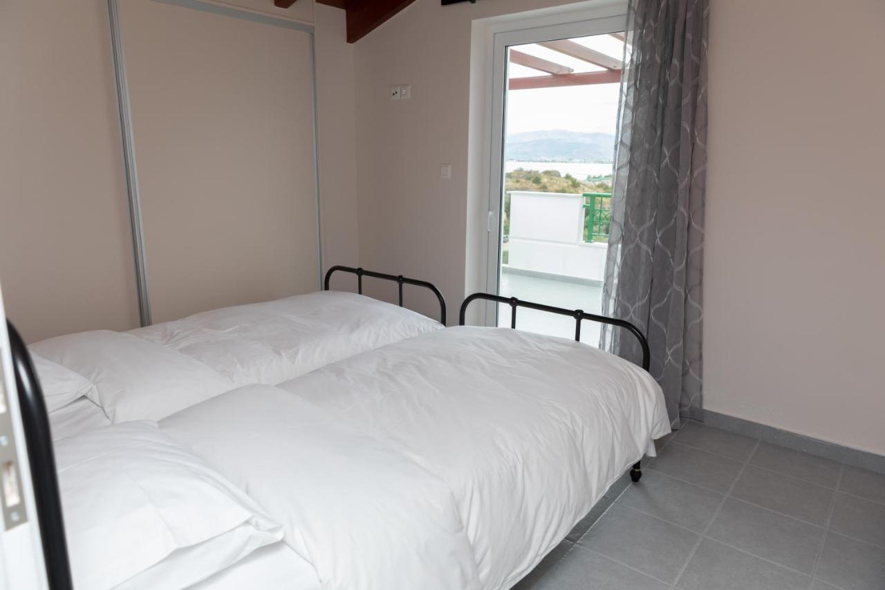 Chrysothemis - Panoramic Sea View Villa Nafplio Exterior photo