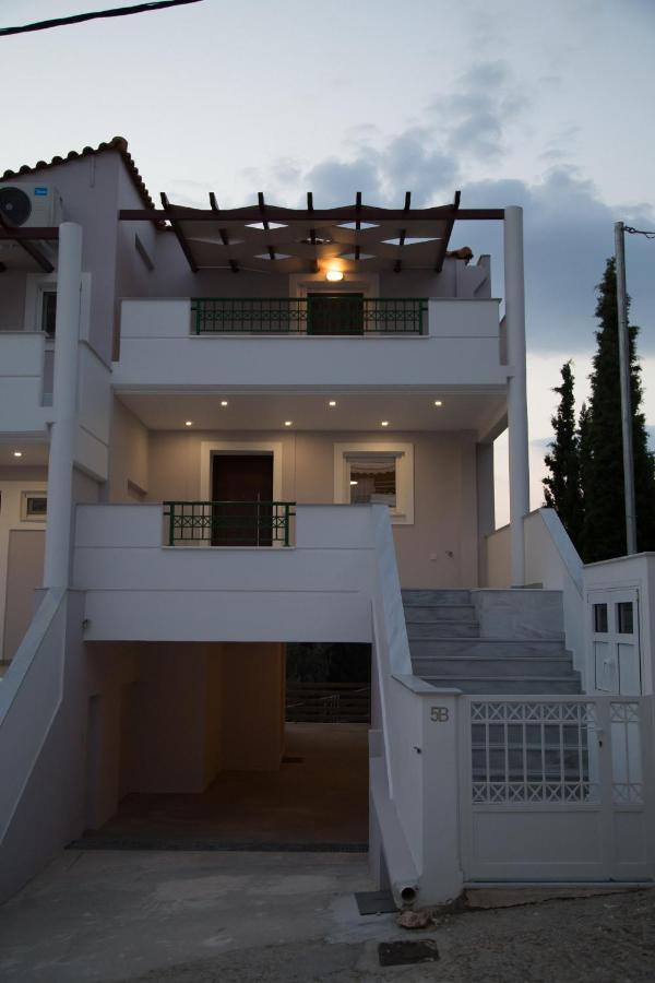 Chrysothemis - Panoramic Sea View Villa Nafplio Exterior photo