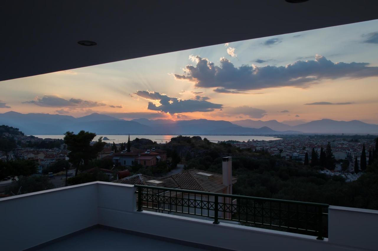 Chrysothemis - Panoramic Sea View Villa Nafplio Exterior photo